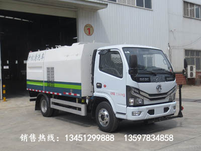 東風(fēng)小霸王護欄清洗車(chē)（國六）